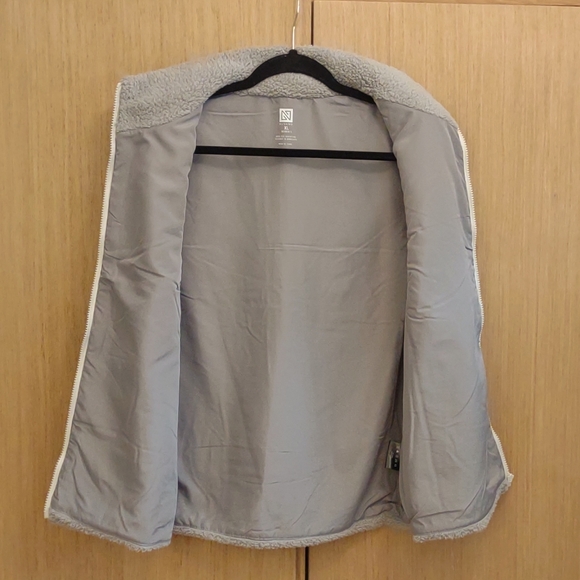 Nuvano SZ XL Grey Poly Zip Front Vest. - Picture 5 of 8